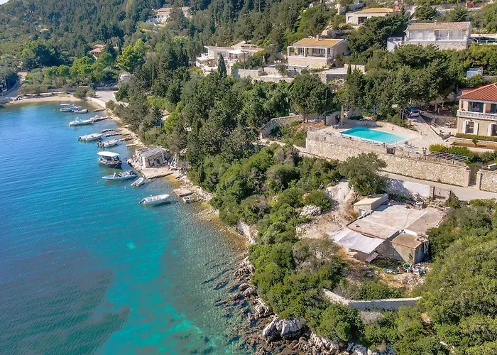 Вилла Dolphin House By The Sea Porto Ozias
